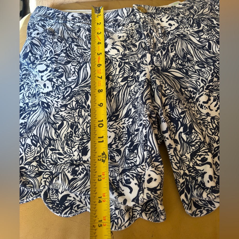 Lilly Pulitzer Navy Koalas GDay Mate DARCI KNIT SHORTS 7" Scallop Hem Size 6 - Picture 7 of 7
